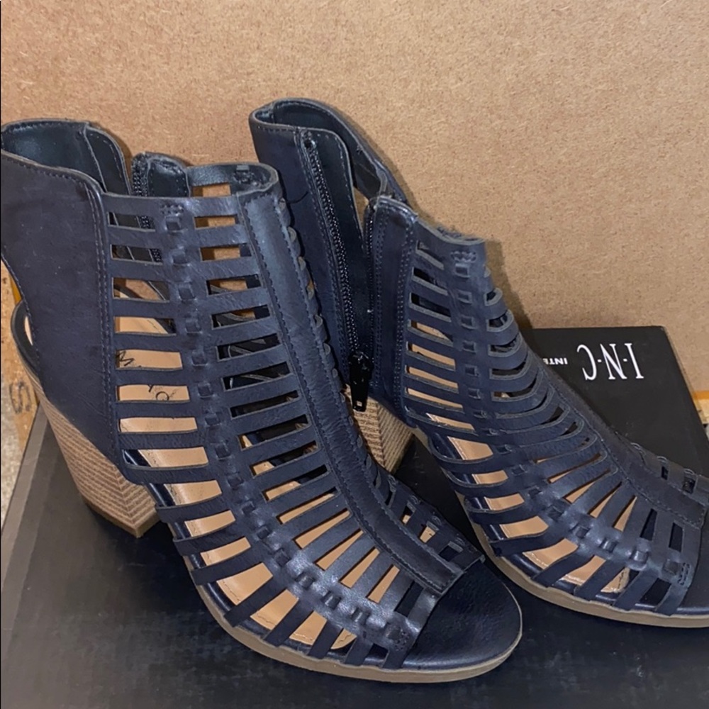 Going out shoes , size 6